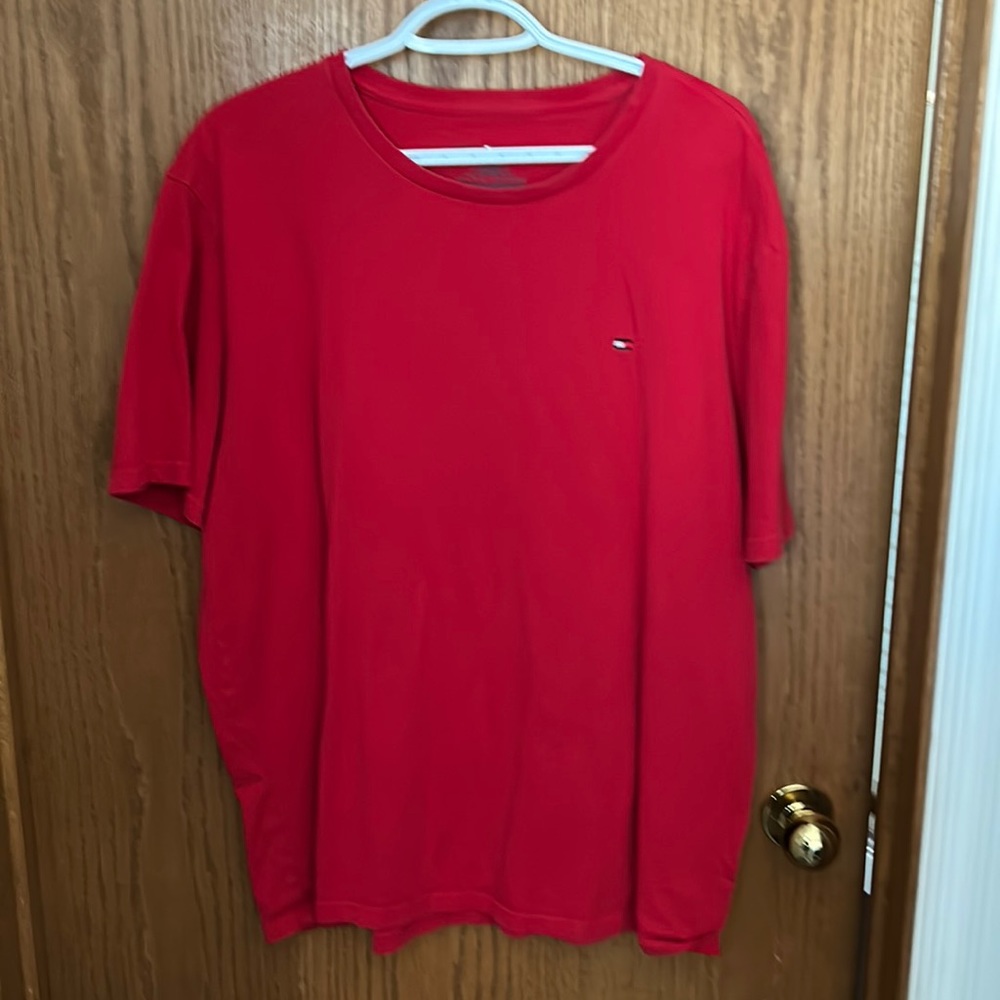 Men’s red Tommy Hilfiger tee shirt size XL